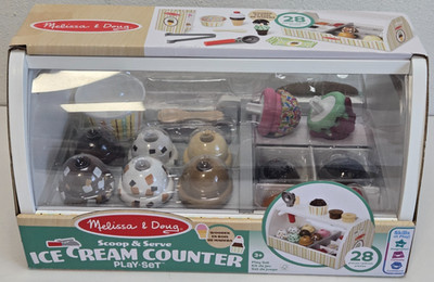 Melissa & Doug Eisdiele aus Holz   28-teilig   Eisstand Rollenspiel (0129 A1)