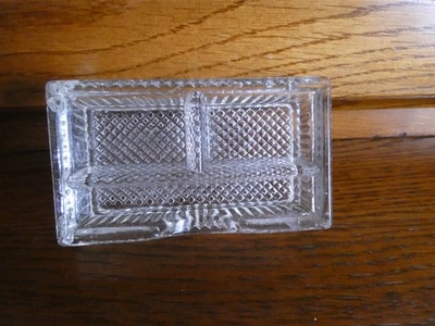 ART DECO ANCIEN SALERON SEL ET POIVRE VERRE MOULE PRESSE - Photo 1/4