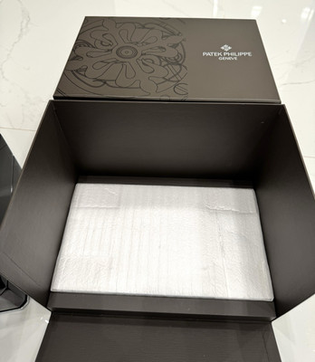 Authentic Patek Philippe Wooden Watch Box Winder PTK-H997 Nautilus