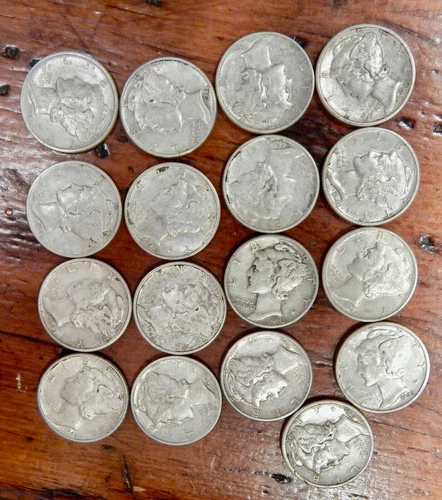 SEVENTEEN (17) 90% SILVER MERCURY DIMES, ALL PROBABLY EF-AU