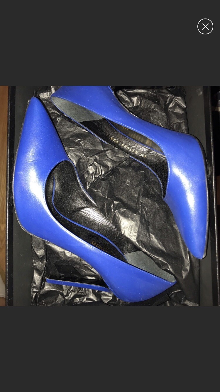 Décolleté classiche a punta in pelle blu Saint Laurent taglia 39 5 9 5