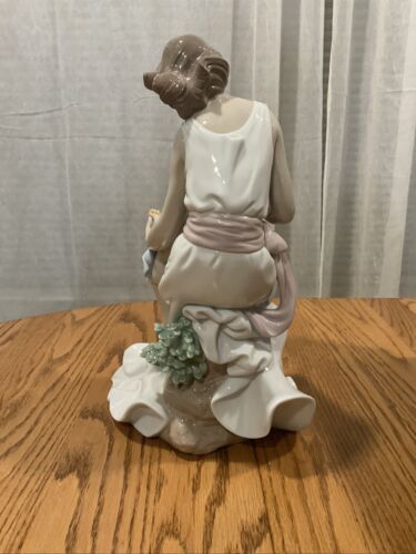 Retired Lladro #7649 "Where Love Begins" Limited Edition # 1998 of 4000 with Box - Picture 4 of 9