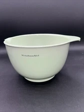 Kitchen Aid 2.5 Quart Mint Green Heavy Plastic Mixing Bowl