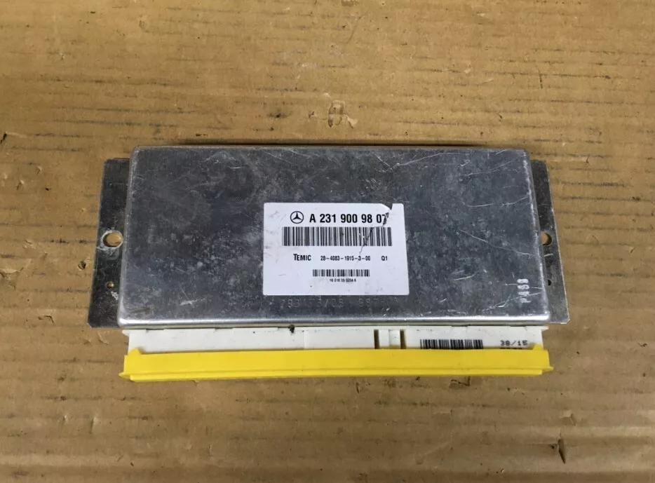 Mercedes SL R231 Suspension Control Unit Module Genuine 