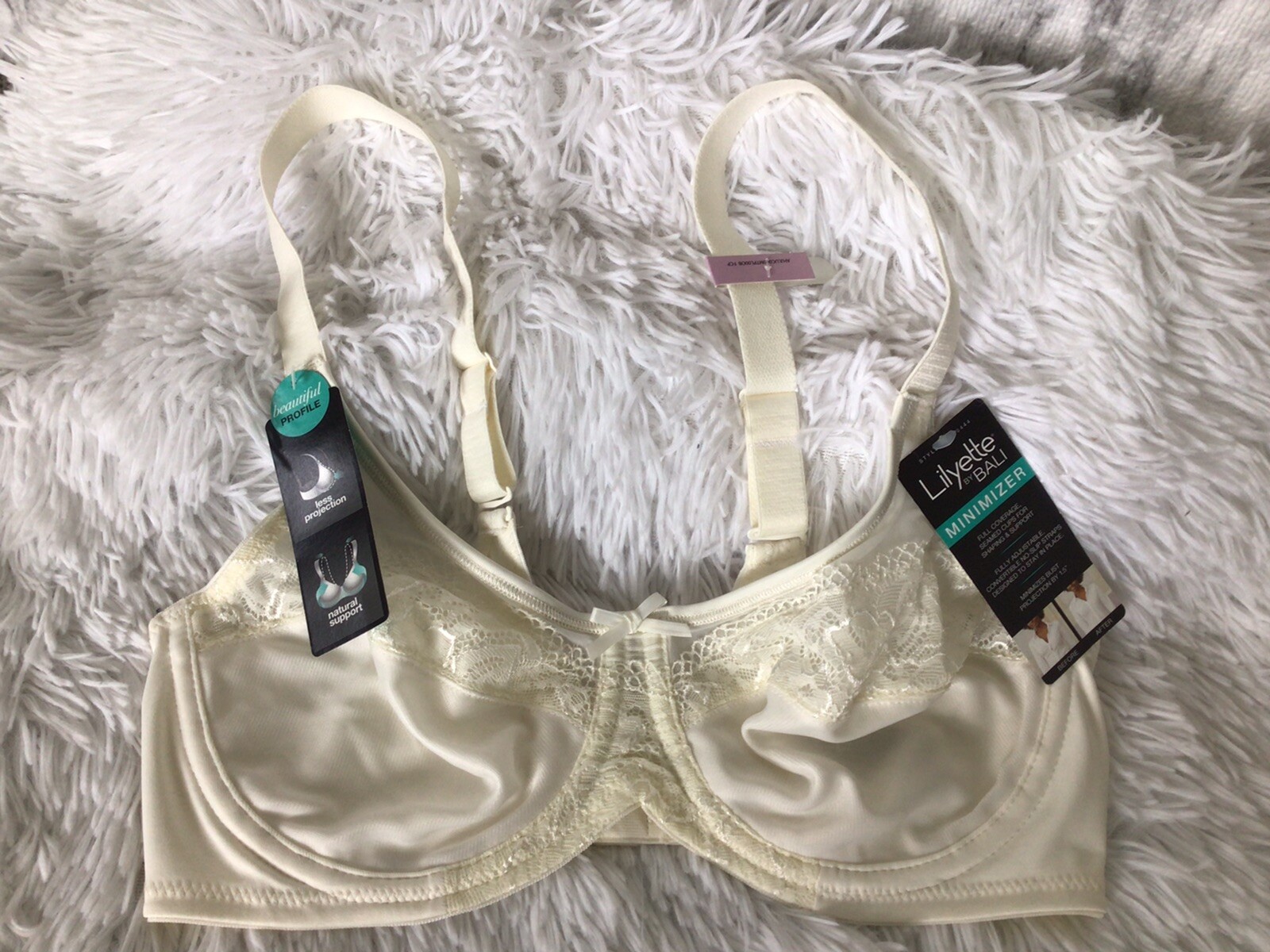 NWT Lilyette Bali Minimizer Bra Tailored Lace Trim Women's Shaping