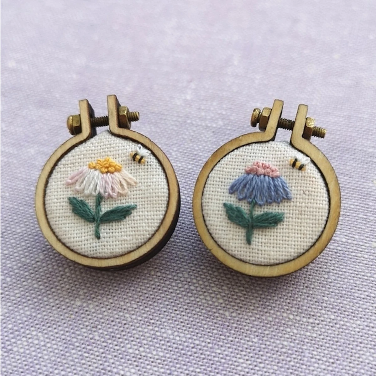 Mini embroidery hoops discount