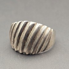 VTG Sterling Silver Fluted Ribbed Dome Ring Size 8 Wide Band Marked HAN 4.3g