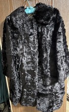 Waukegan Fur Shops fine fur Women's Vintage genuine chinchilla Fur Coat