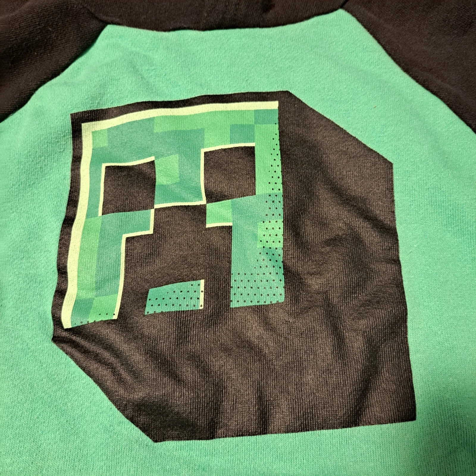 Minecraft Boys MAD Engine Green and Black Hoodie Small