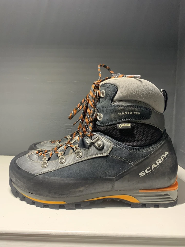 Scarpa Men’s MANTA PRO GTX Mountaineering Boots Size 9 UK Or 43 EU Dark Blue - image 2 of 4