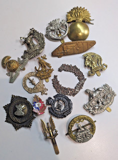 VINTAGE MILITARY CAP BADGES SAS NAVY TANK EGYPT ENAMEL WW1 WW2 LOT WW1 WAR