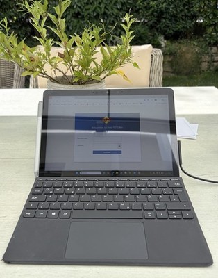 Microsoft Surface Go2 Windows 11 Pro Intel Core m3 CPU 256 GB SSD 8 GB RAM Touch