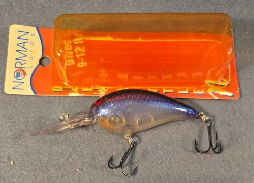 NOS *Pre-Pradco Norman Lures Deep Little N Made USA 3/8 oz GDLN-BS10 PURPLE RAIN