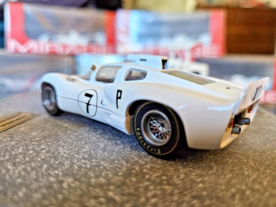 1/43 MARSH MODELS LE9: JIM HALL AUTOGRAPH 2 CAR CHAPARRAL SET (LIMITED TO 100) - Image 2 of 4