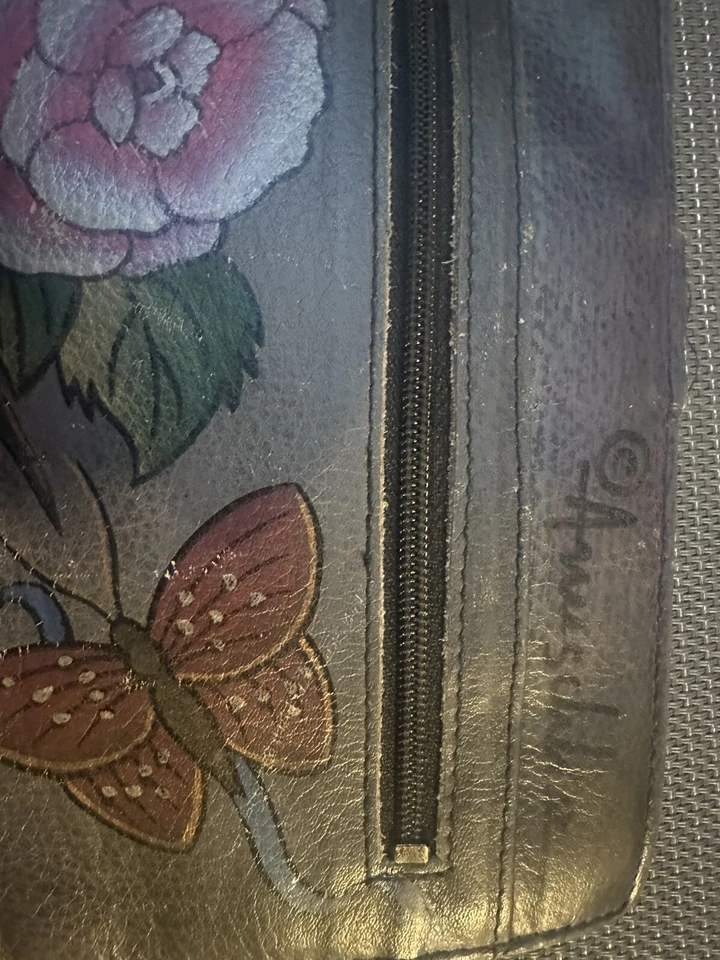 Muñequera o billetera de cuero pintado Anuschka Foto 4 de 4