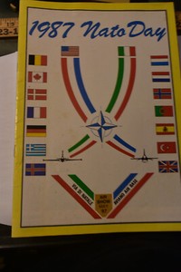 1987 Aviano Italy Nato Airshow program and photo F16
