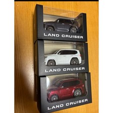 Land Cruiser pull-back car Land Cruiser