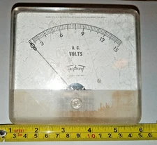 Triplett Model 430-PL  AC VOLTS METER 0-15 Volts Vintage Panel Meter