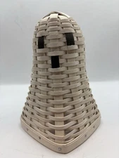 Longaberger like Dresden and Company Ghost