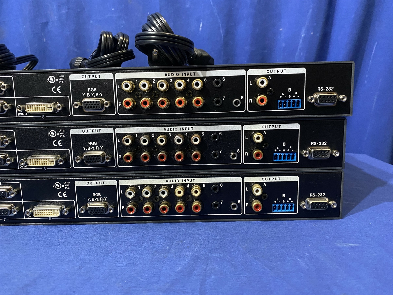 Lot of 3: Extron IN1508 Scaling Presentation Switcher Rack Ears and ...