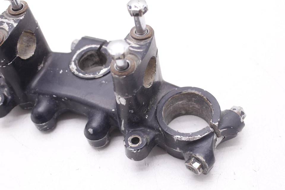 83 YAMAHA XT250 HORQUILLAS OEM ABRAZADERA DE ÁRBOL TRIPLE SUPERIOR R8.BX8 Foto 4 de 4