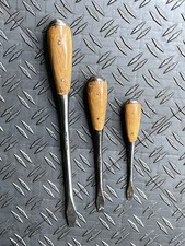 3 Pc Wooden Handle Screwdriver Set ~ Unique Handles