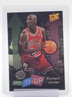 MICHAEL JORDAN 1996-97 FLEER ULTRA STEP IT UP GOLD MEDALLION #G-280 Q6277