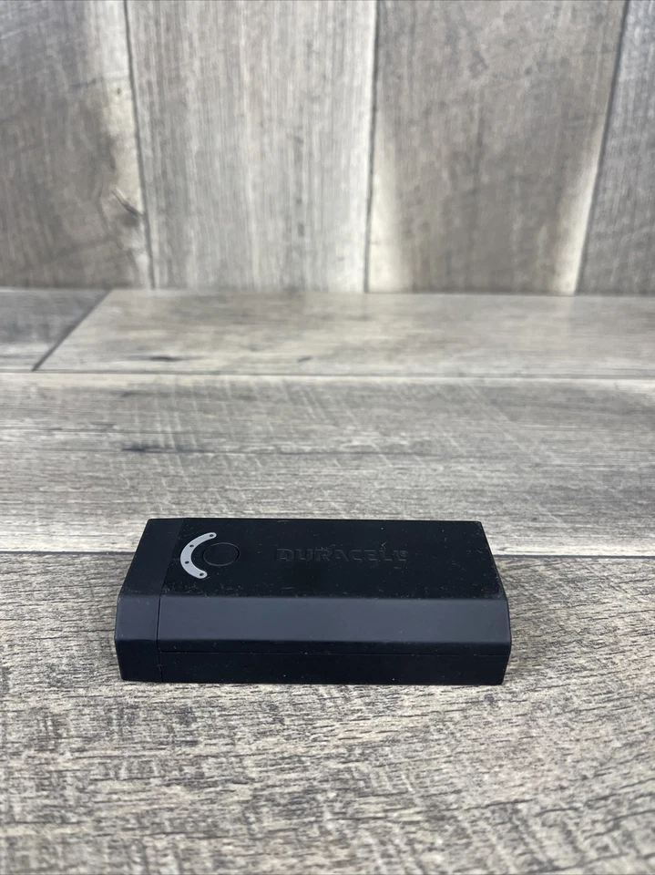 BANCO DE ALIMENTACIÓN PORTÁTIL DURACELL (DU7220), RECARGABLE CON ENCHUFE DE PARED Y CABLE DE CARGA Foto 3 de 4