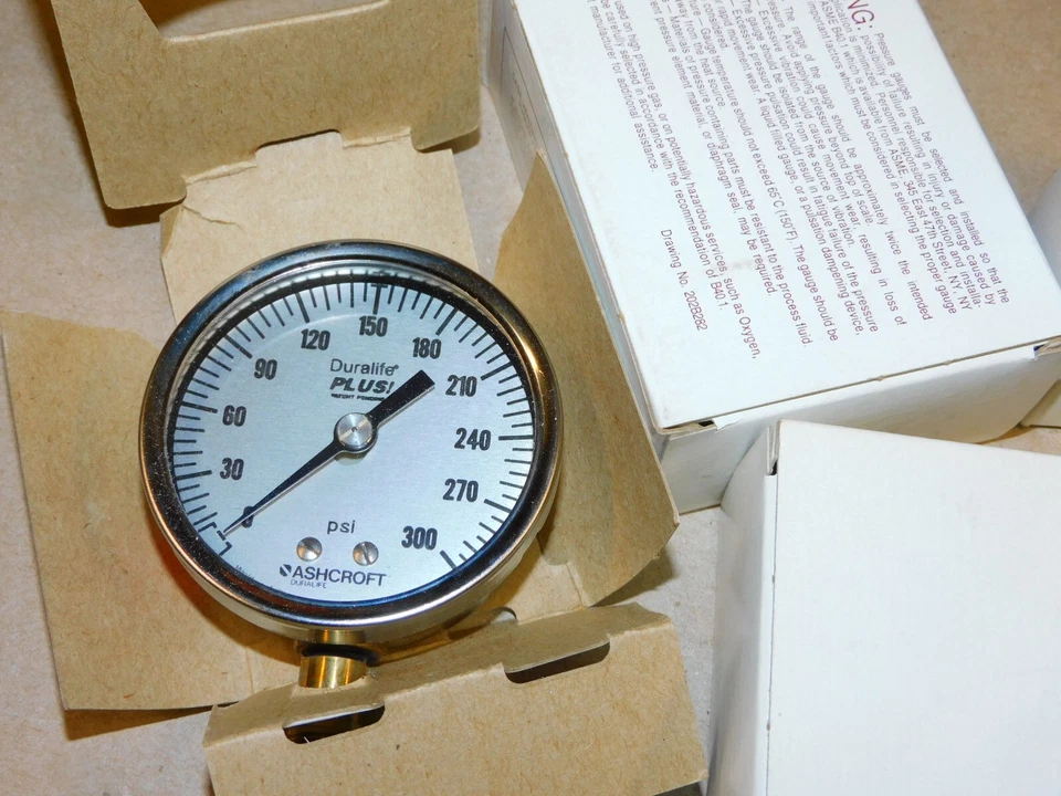 Ashcroft 1BA18785-019 1 PIEZA Y 1BA24522-007 3 PIEZAS 2 1/2" D 300 LB MEDIDORES NUEVO  Foto 4 de 4