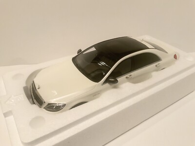 speed and spirit★ベンツ Amazon.co.jp: GT Spirit GT215 メルセデスベンツ C63 LB