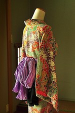 Vintage Japanese Kimono Silk Chirimen Multicolor Arabesque Floral Pattern