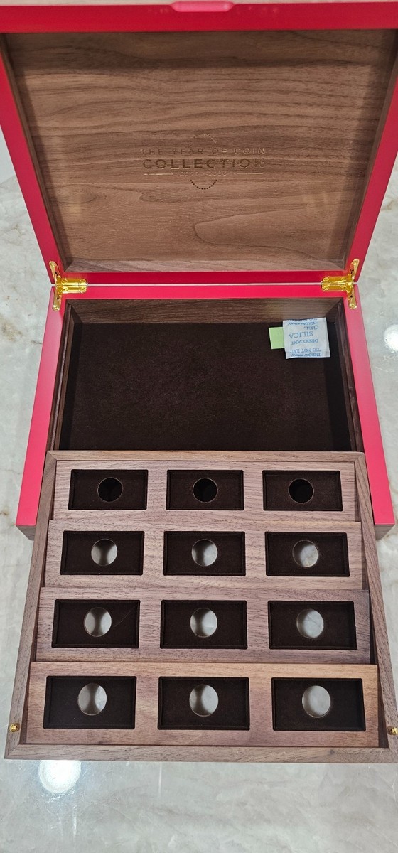 Davidoff Year Of The Coin Collection Limited Edition Accessory