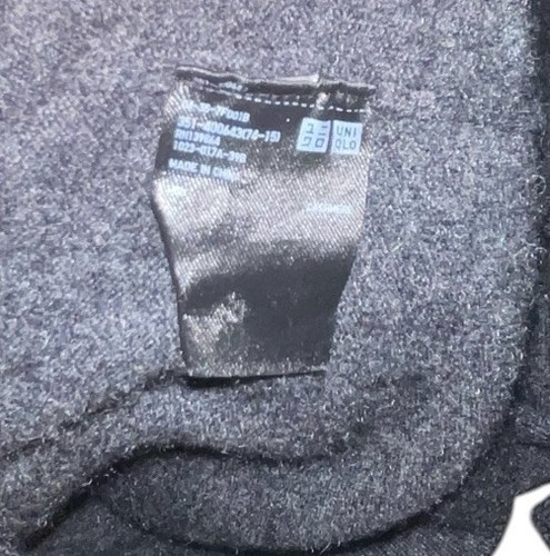 Maglione UNIQLO donna taglia media 100% cashmere grigio scollo a V DIFETTOSO LEGGI DESCRIZIONE - Foto 13 di 15
