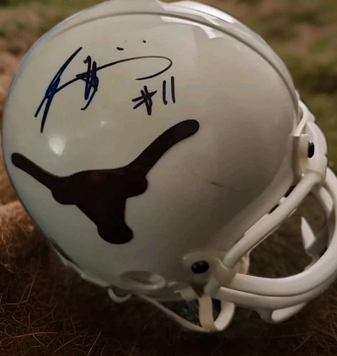 RICKY WILLIAMS NO#11 AUTOGRAPHED TEXAS LONGHORNS MINI HELMET