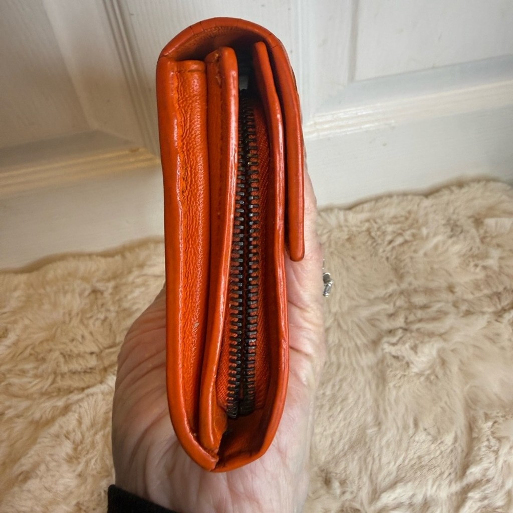 BOTTEGA VENETA INTRECCIATO CONTINENTAL LONG WALLET IN ORANGE thumbnail 6