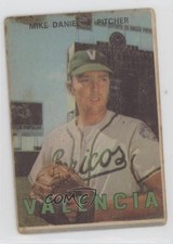 1967 Topps Venezuelan Michael Daniel Mike Daniel #106 0xi1