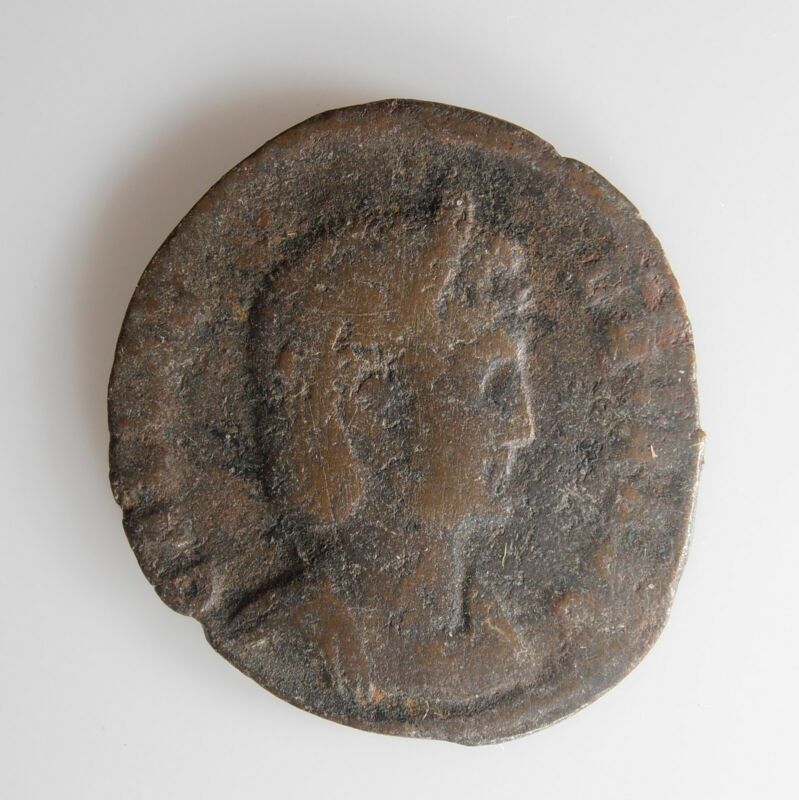 Roman Coin / GALERIA VALERIA / VENERI VICTRICI / C2 / SCARCE / LOT 174