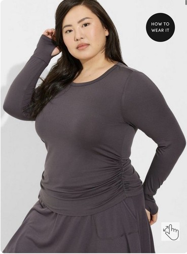 NWT TORRID Super Soft Performance Jersey Long Sleeve Active Tee GRAY Sz 00 M/L - Picture 2 of 5