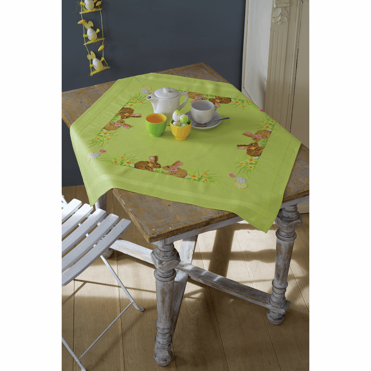 B&Q -  T/cloth Easter BunniesCross Stitch Kit: Tablecloth: Easter BunniesVervaco - Image 2