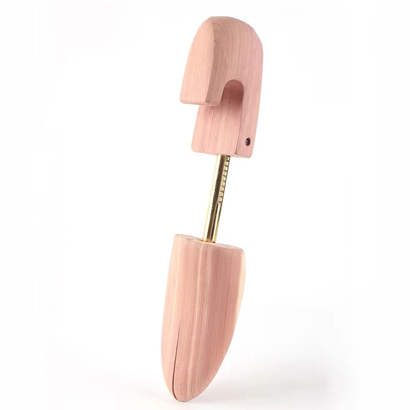 Zapatos de madera de cedro premium al por mayor - tamaño mediano (paquete de 4) Foto 4 de 4