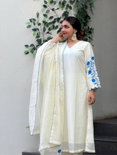 Women White Kurta Set Embroidered Ethnic Wear Dupatta Pant Set For Women