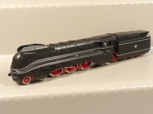 Roco 23203 N Stromliniendampflok BR 03 schwarz der DRG Epoche II TOP in OVP | Condition: Gebraucht