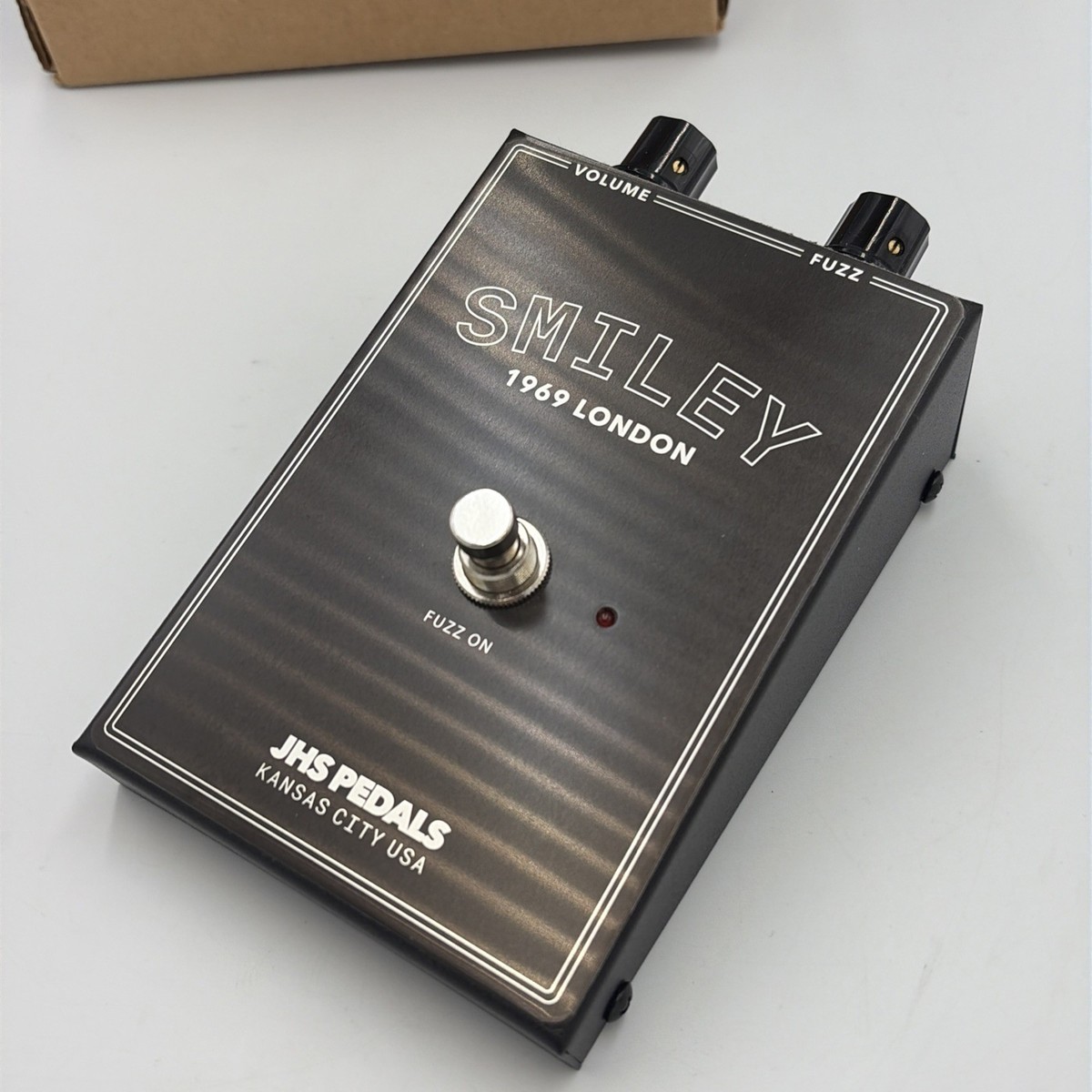 JHS Pedals Smiley Fuzz Pedal Open Box w/ Box Vintage Fuzz Tone | eBay