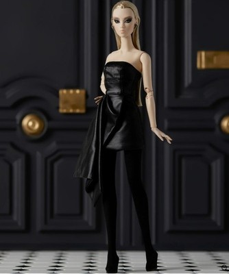 In Hand LTD EDITION DEFA LUCY Series 2 PARIS Model No. 05 LE650 Doll