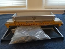 LIONEL 6-26891  Pennsylvania Railroad Coal Dump Car #573998 With Coal