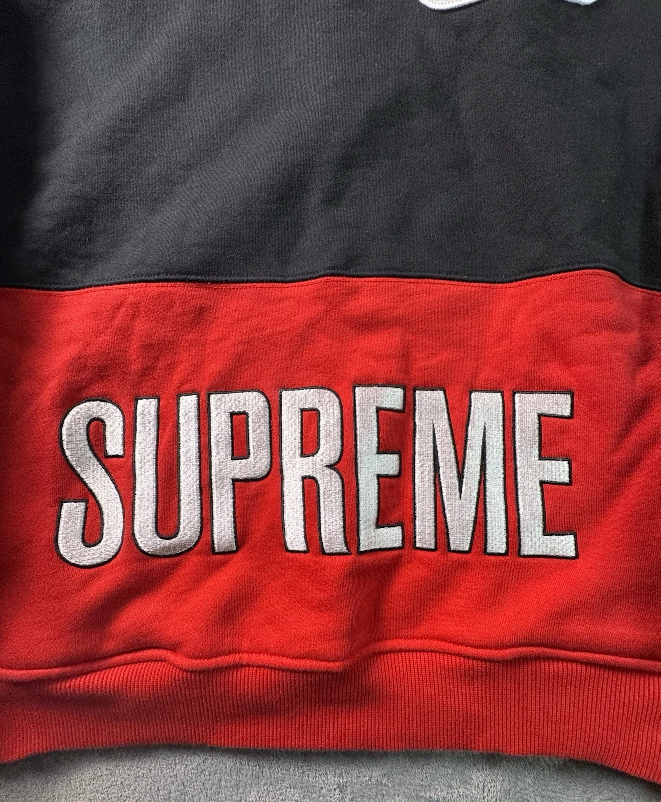 Rara felpa con cappuccio Supreme x Champion Color Block Rosso Nero (2018) Large