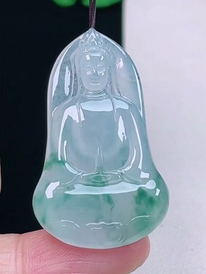 Extremely Fine Icy Translucent Green Jadeite Jade Kwan-Yin Pendant《A》606