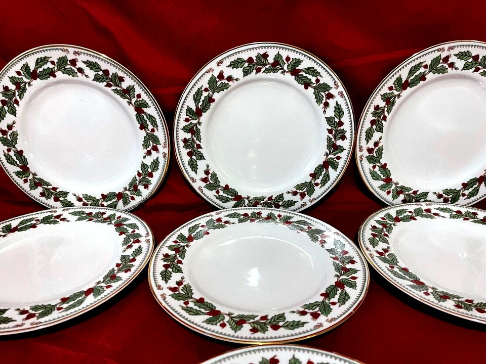 The Cellar Ivory Holly Set Of 7 Gold Rim Christmas Holiday Salad Plates 8 1/2" - Image 2 of 3