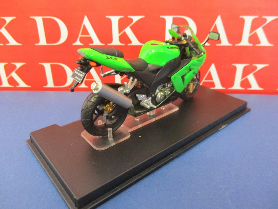 Die cast 1/24 Modellino Moto Kawasaki ZX-10R - Immagine 3 di 4
