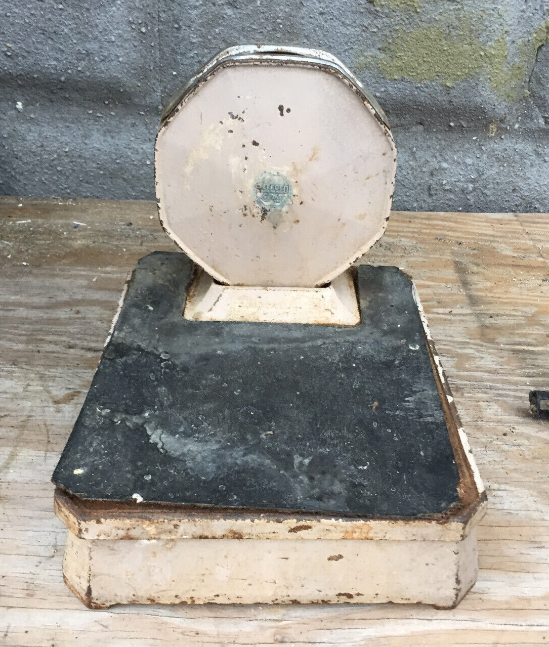 Picture 1 of 4
